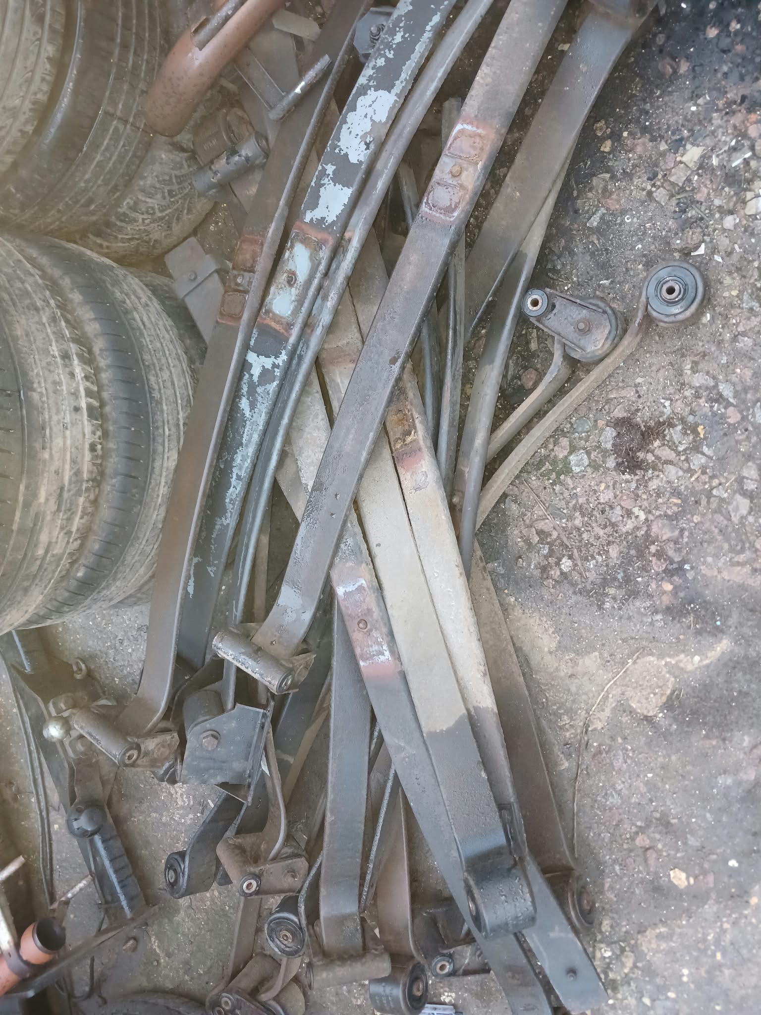 Used suspension springs and arms